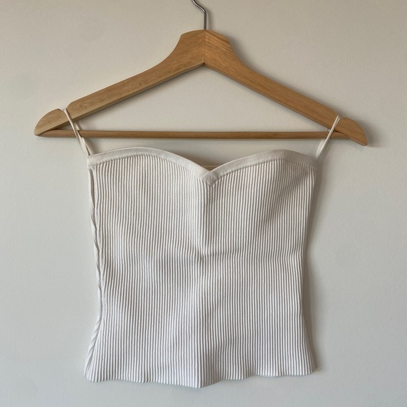 Babaton Tops - Babaton cropped top